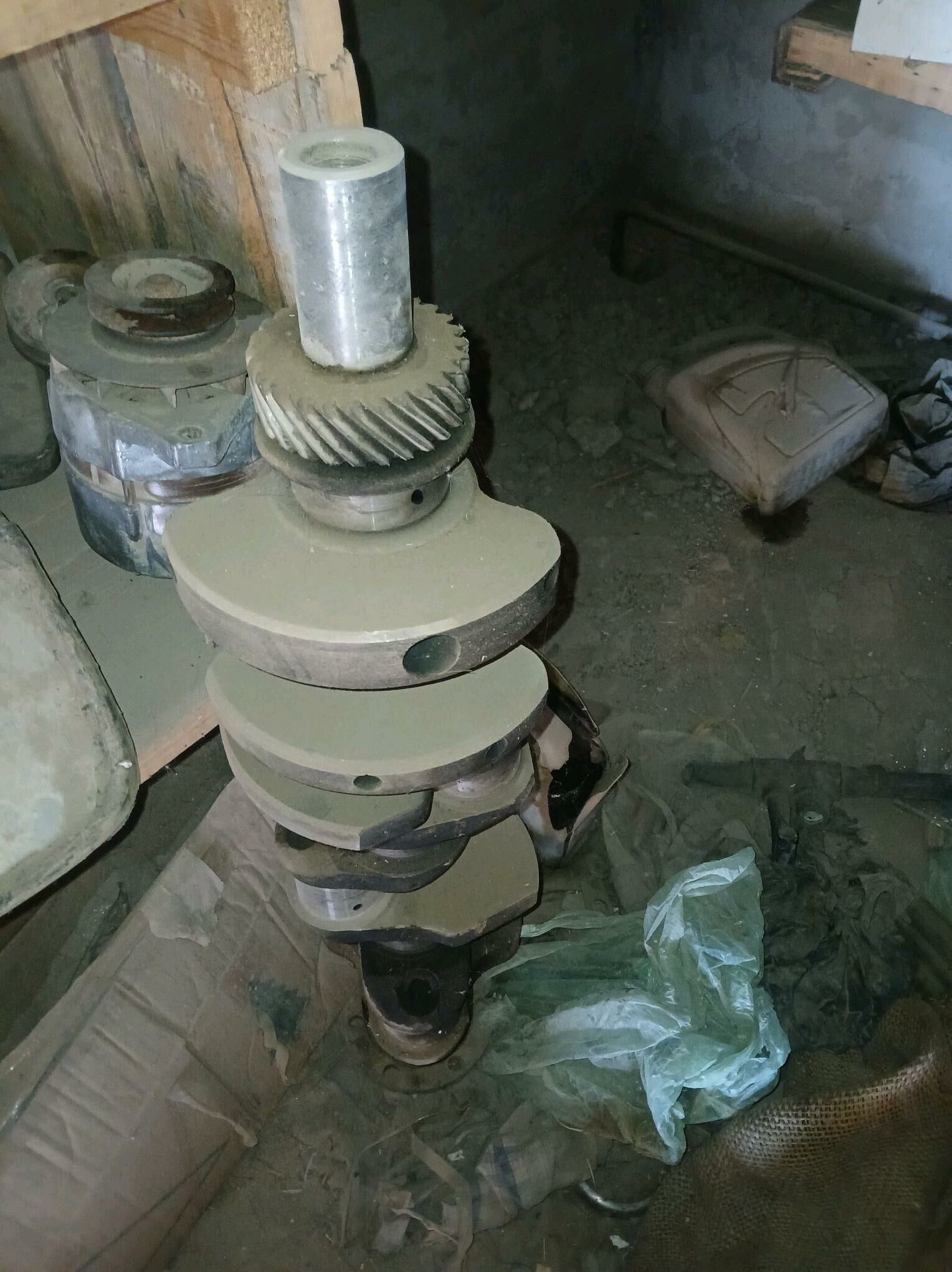 zil 2 000 TMT - Мургап - img 1