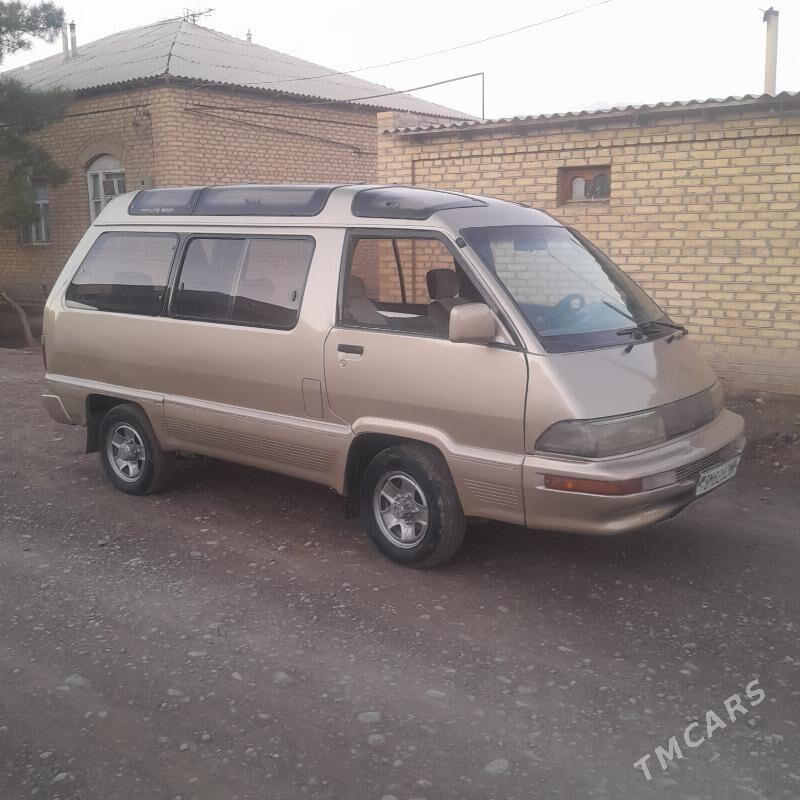 Toyota Town Ace 1992 - 33 000 TMT - Mary - img 1