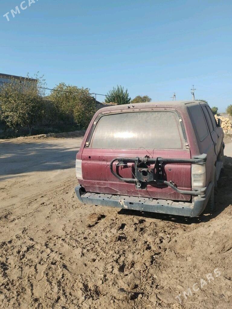 Toyota 4Runner 1995 - 65 000 TMT - Farap - img 1