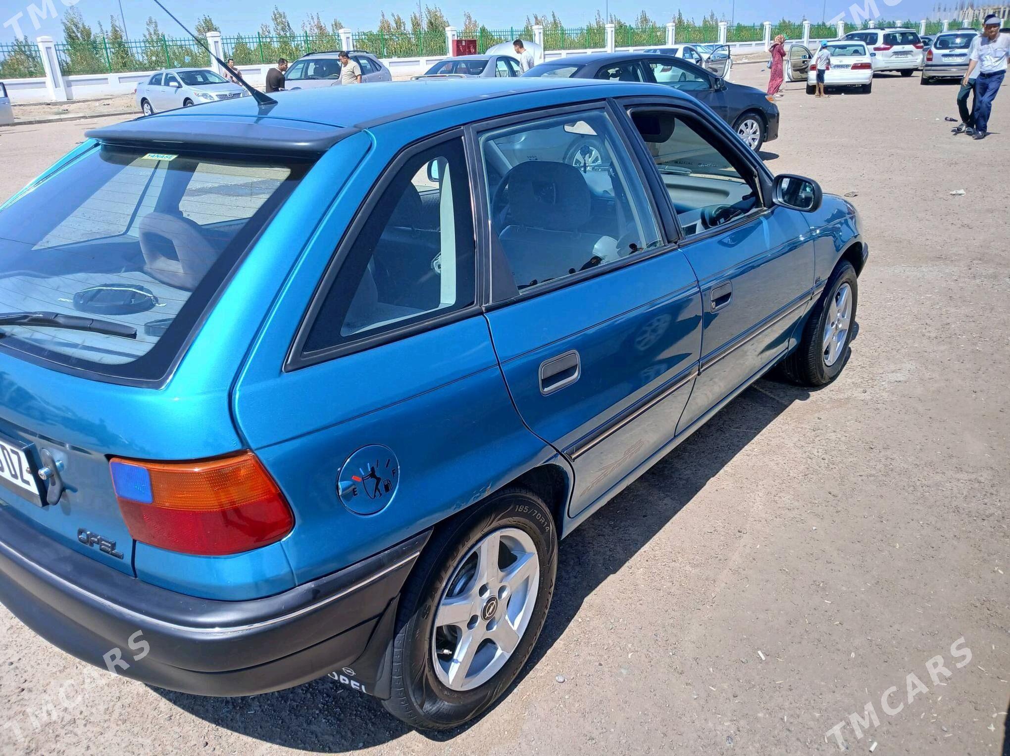 Opel Astra 1993 - 47 000 TMT - Дашогуз - img 1