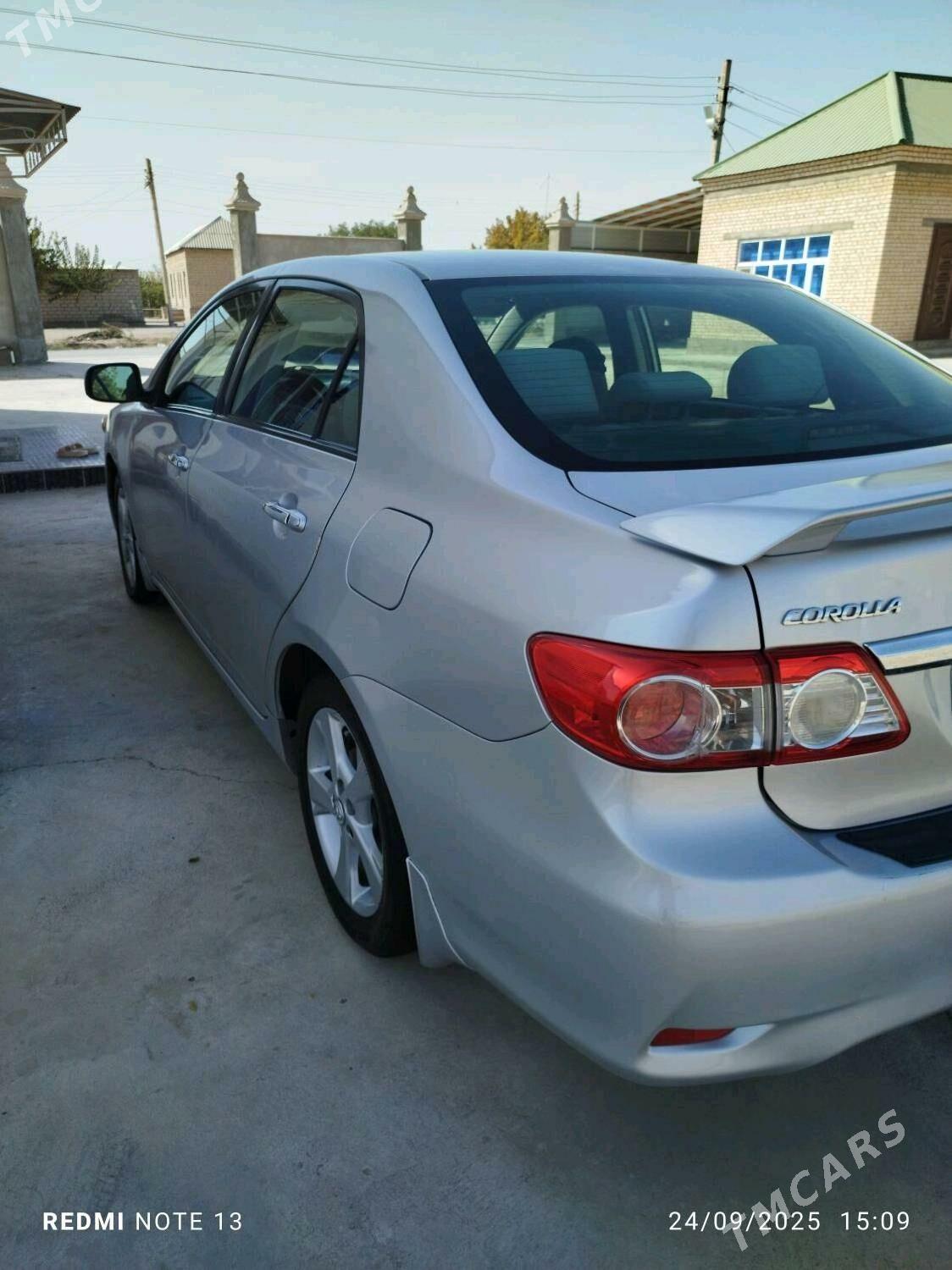 Toyota Corolla 2011 - 172 000 TMT - Гёкдепе - img 1