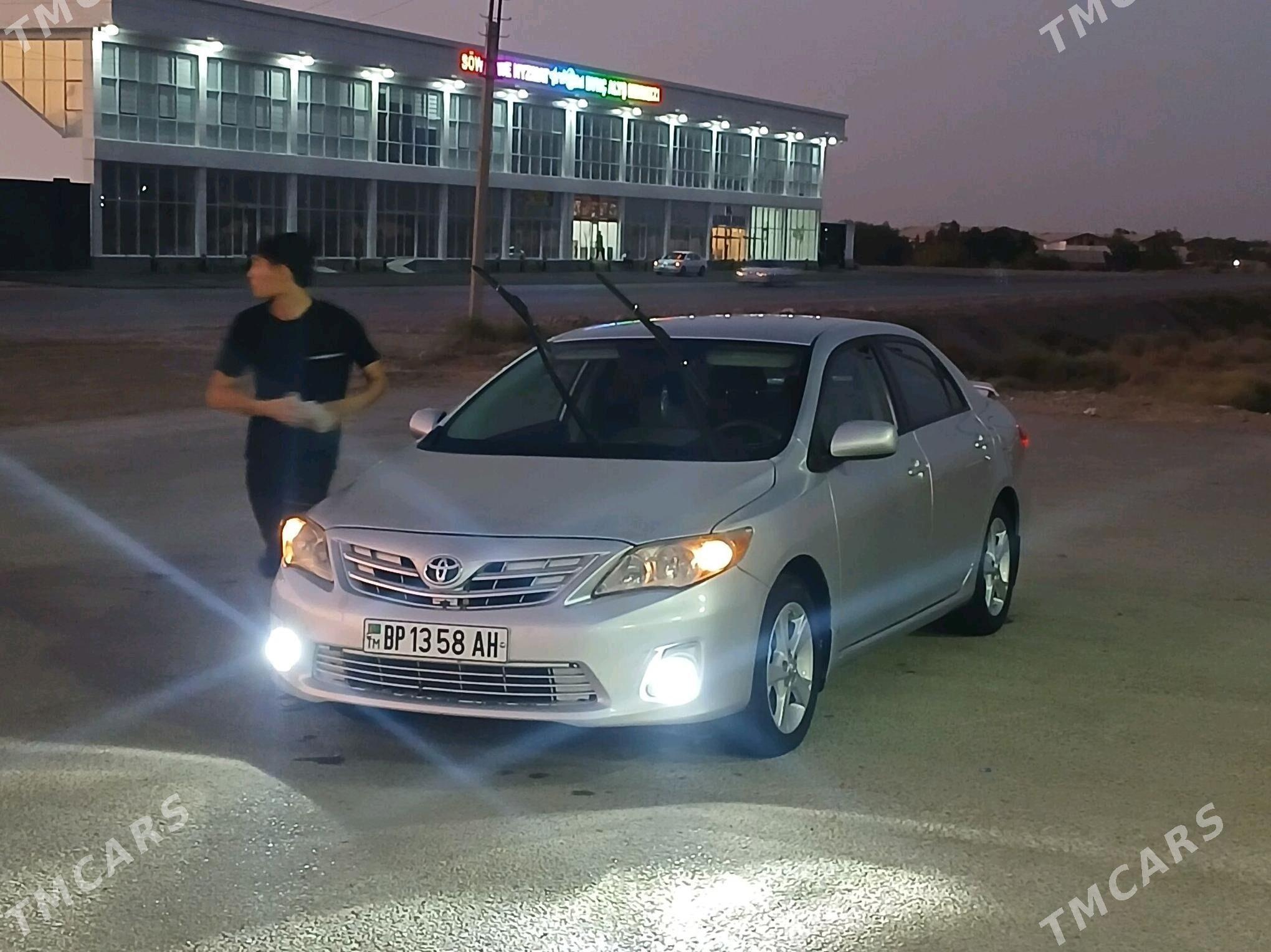 Toyota Corolla 2011 - 172 000 TMT - Гёкдепе - img 2