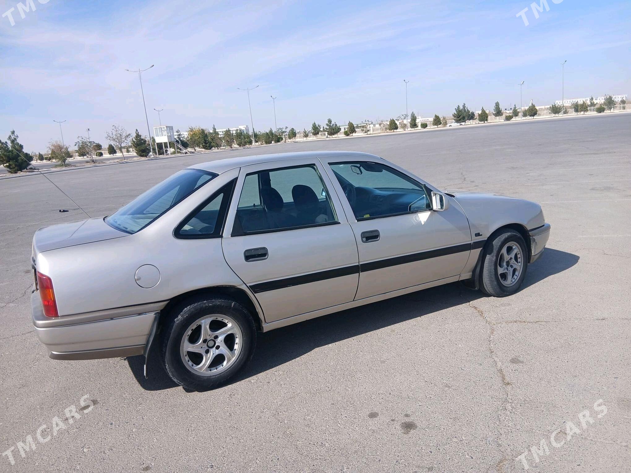 Opel Vectra 1992 - 40 000 TMT - Саят - img 2