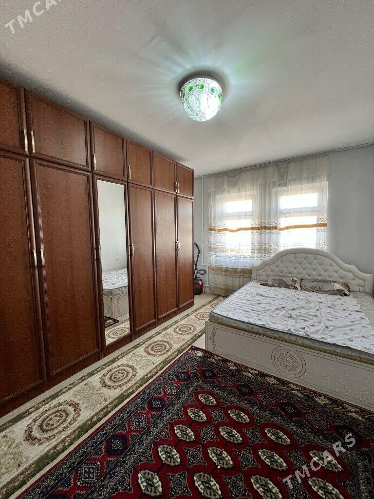 MIR-7/1. 3-KOMNAT. KWARTIRA - Parahat 7 - img 4