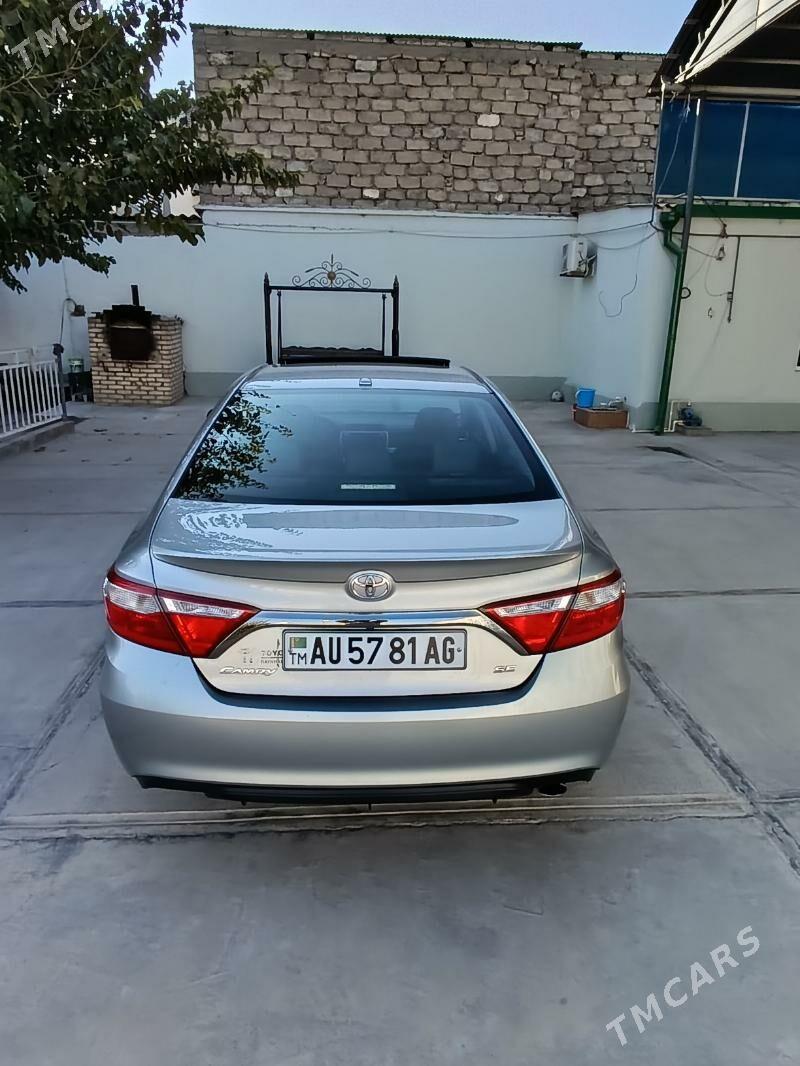 Toyota Camry 2015 - 285 000 TMT - Garadamak Şor - img 6