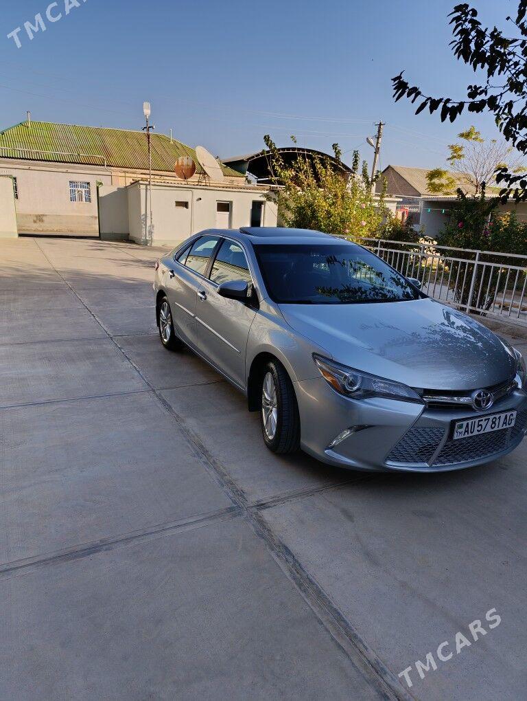 Toyota Camry 2015 - 285 000 TMT - Garadamak Şor - img 4