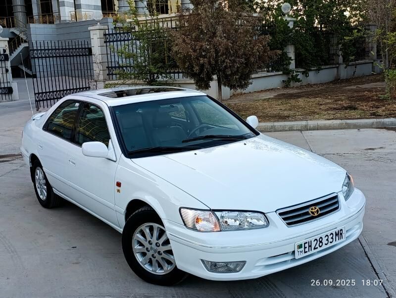 Toyota Camry 2000 - 150 000 TMT - Мары - img 8