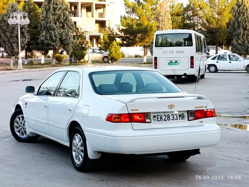 Toyota Camry 2000 - 150 000 TMT - Мары - img 9