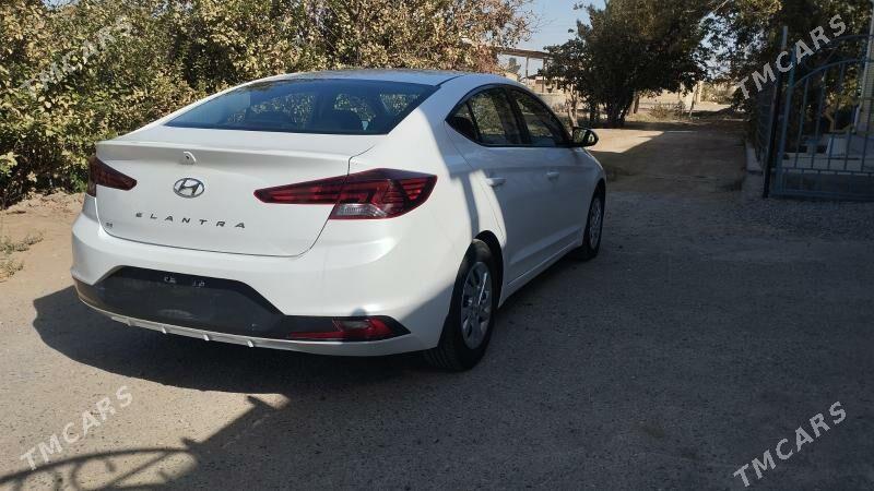 Hyundai Elantra 2020 - 199 000 TMT - Мары - img 5