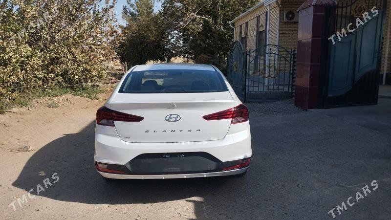 Hyundai Elantra 2020 - 199 000 TMT - Мары - img 4