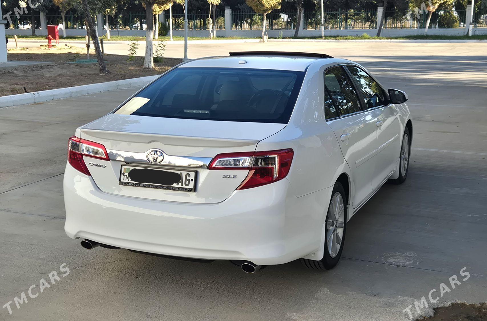 Toyota Camry 2014 - 320 000 TMT - Aşgabat - img 4