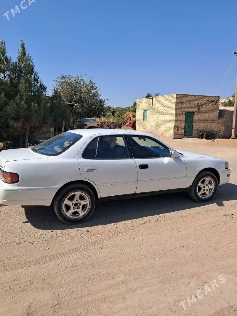 Toyota Camry 1993 - 85 000 TMT - Ходжамбаз - img 1