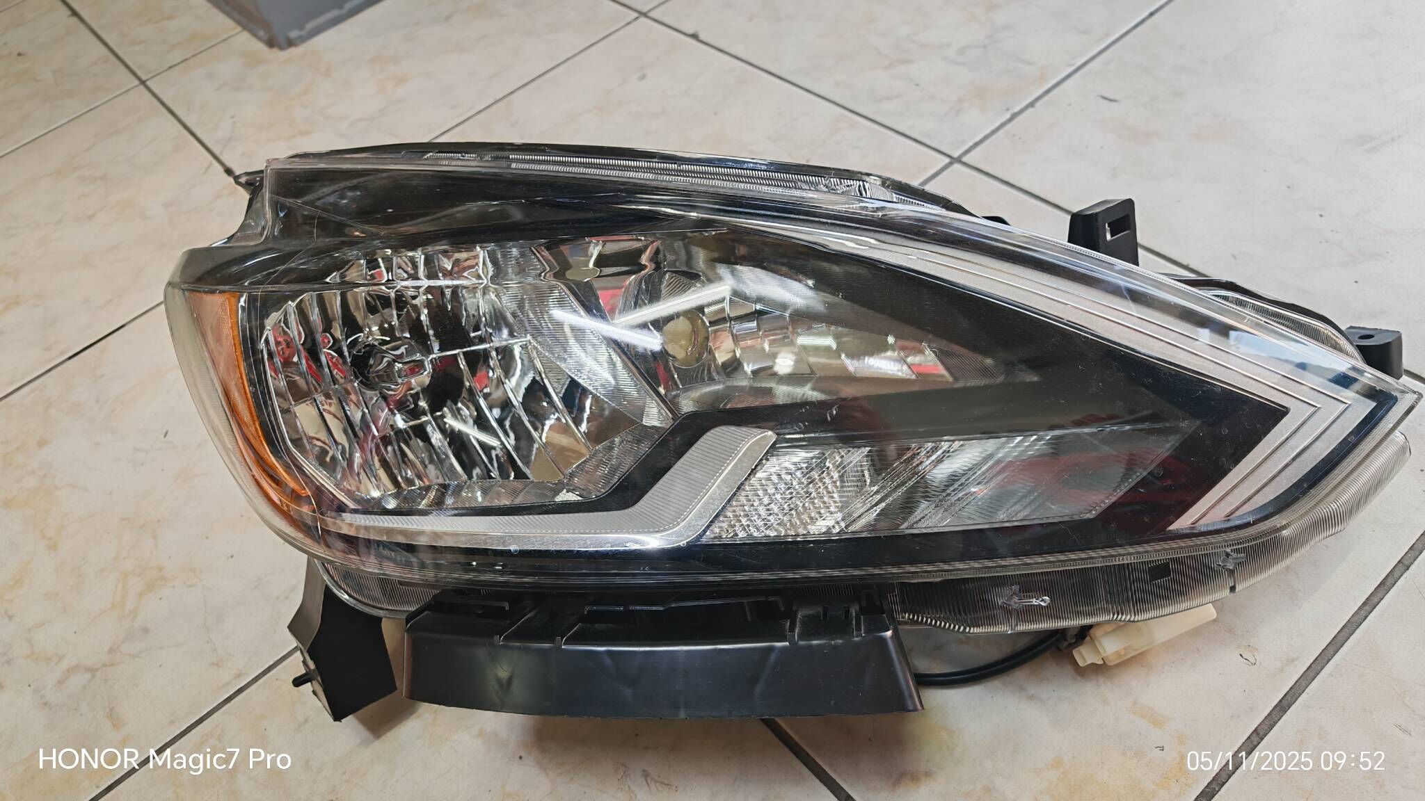 Nissan sentra 2017 sag farasy 1 000 TMT - Туркменабат - img 1