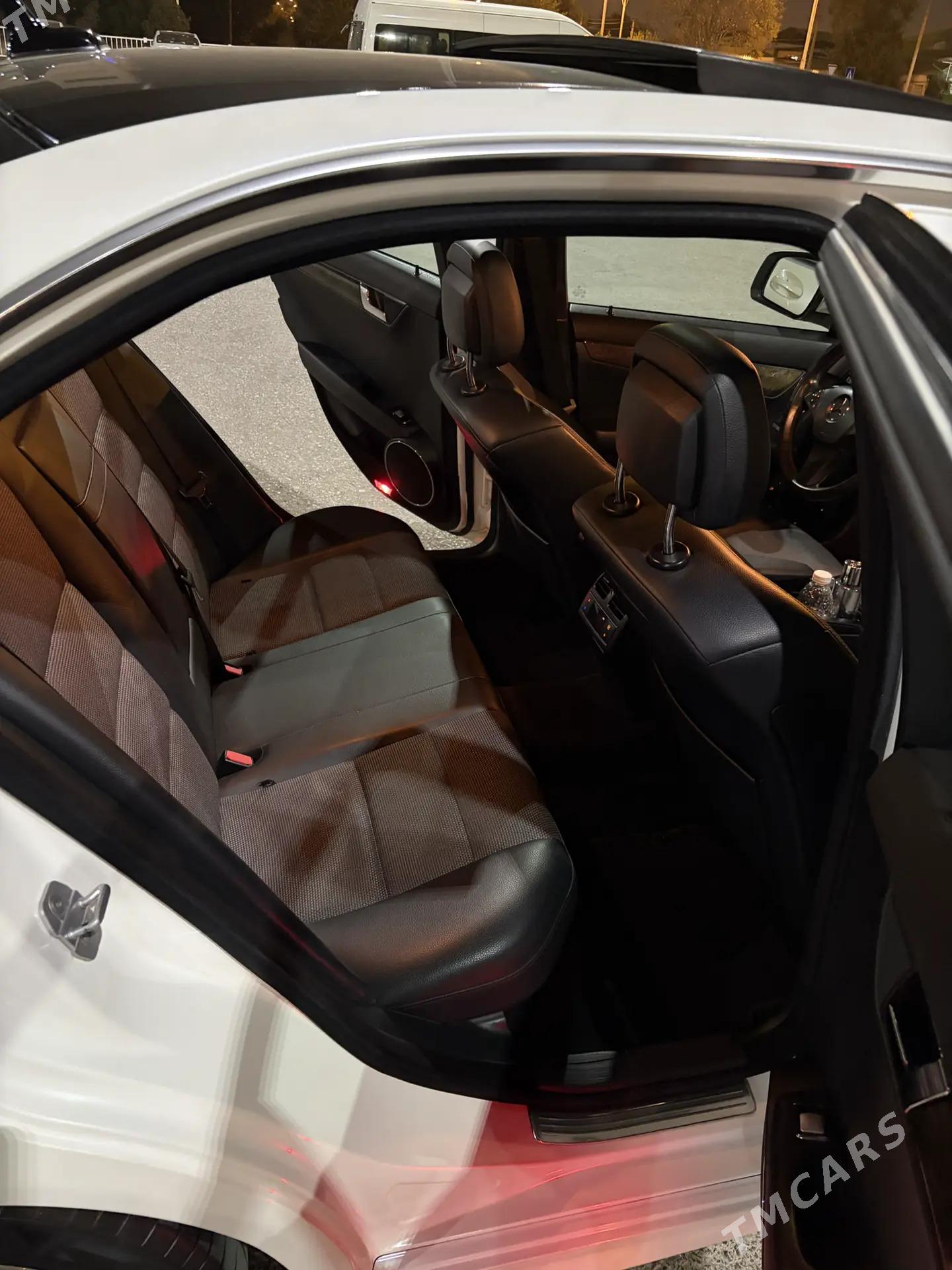 Mercedes-Benz C300 2008 - 220 000 TMT - Aşgabat - img 7