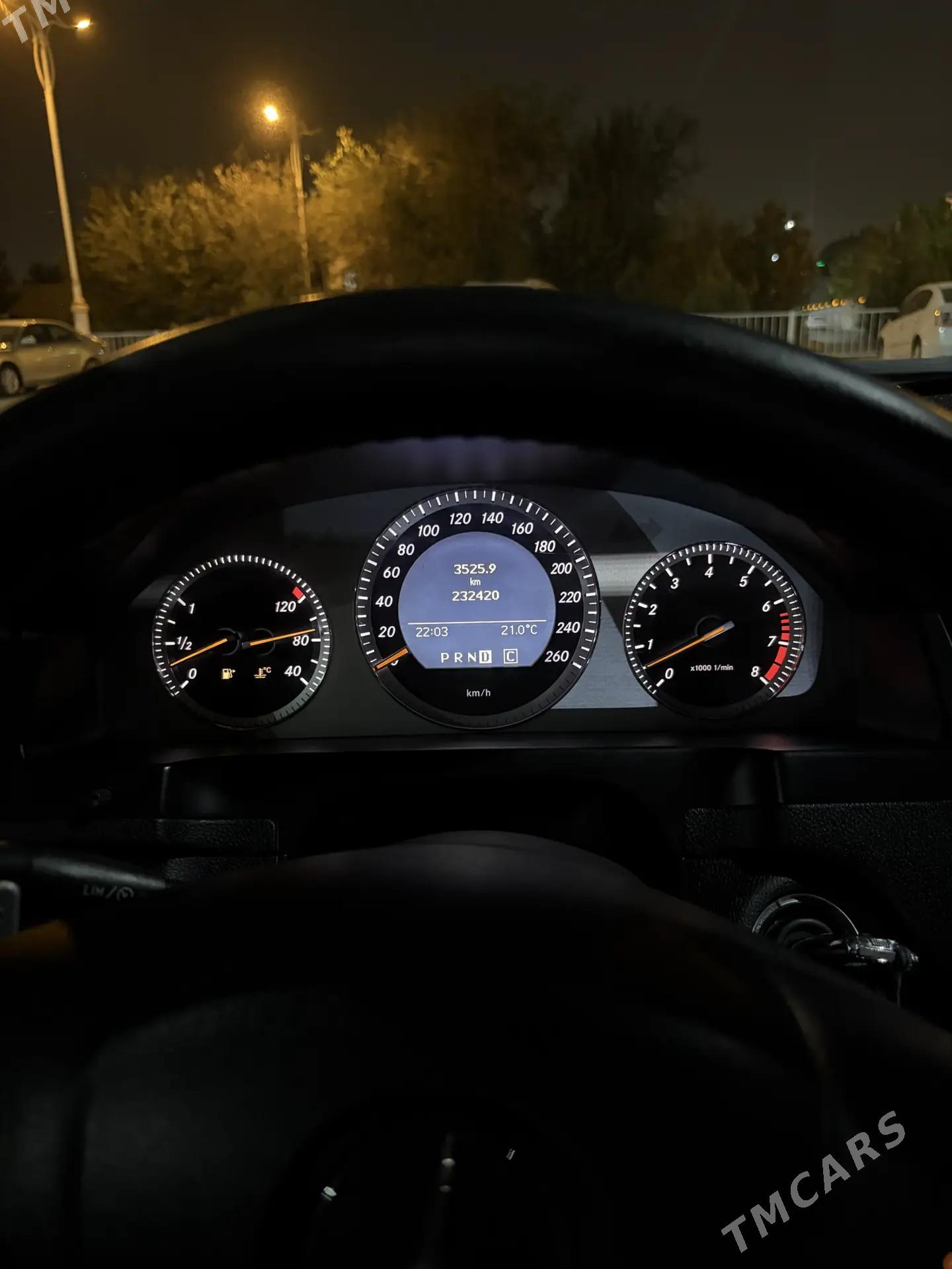 Mercedes-Benz C300 2008 - 220 000 TMT - Aşgabat - img 5