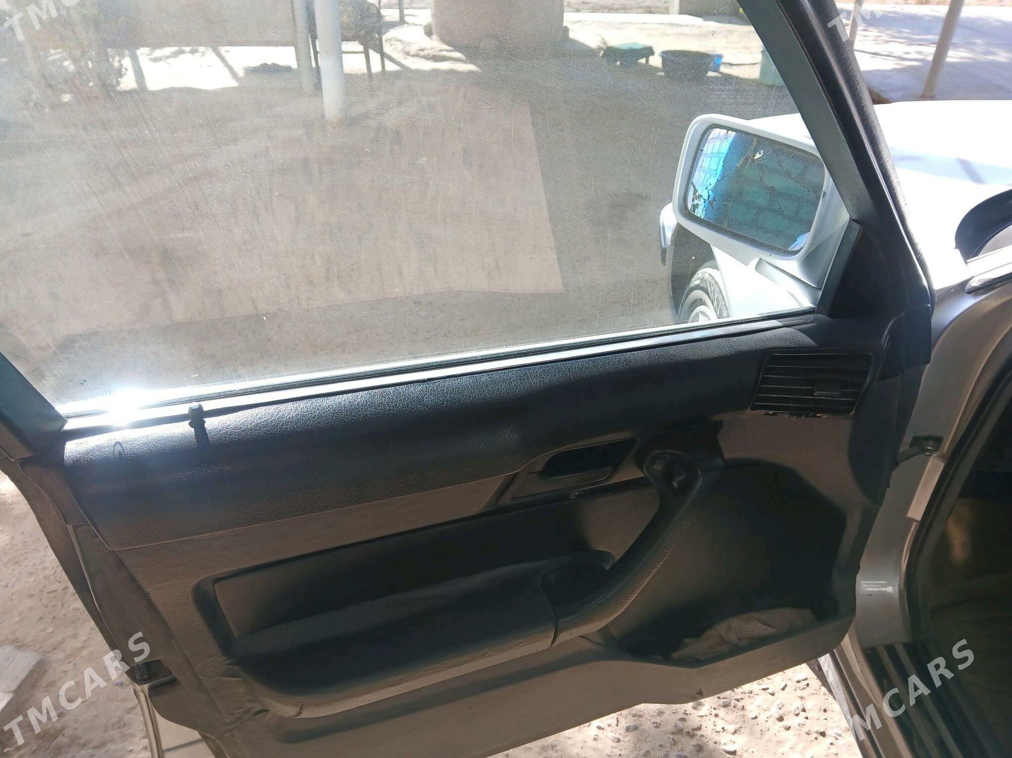 BMW 525 1989 - 45 000 TMT - Türkmengala - img 4