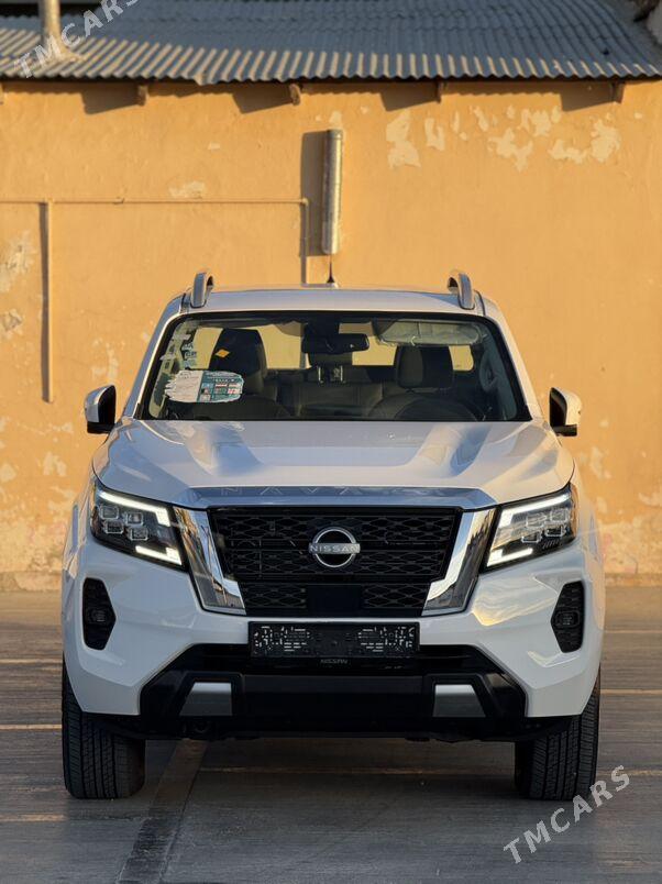Nissan Navara 2025 - 425 000 TMT - Balkanabat - img 1