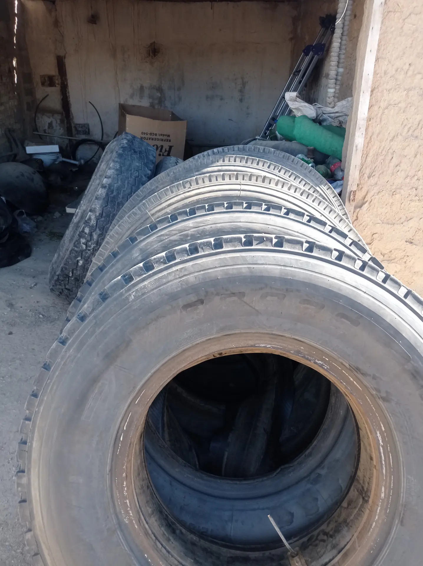 Uly maşynyň aýagy 1 250 TMT - Гызыларбат - img 3