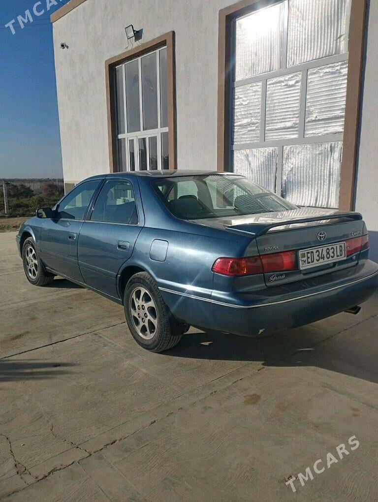 Toyota Camry 2000 - 136 000 TMT - Керки - img 2