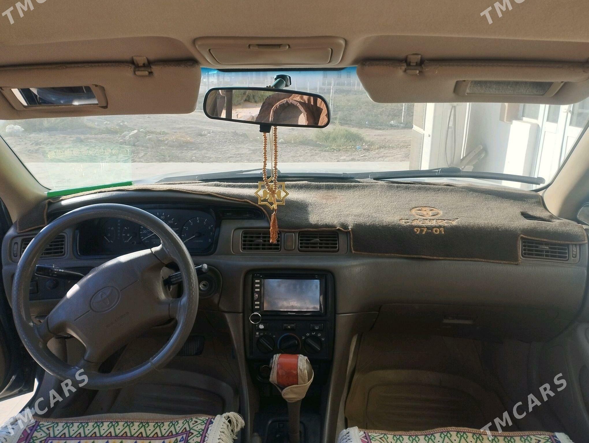 Toyota Camry 2000 - 136 000 TMT - Керки - img 4