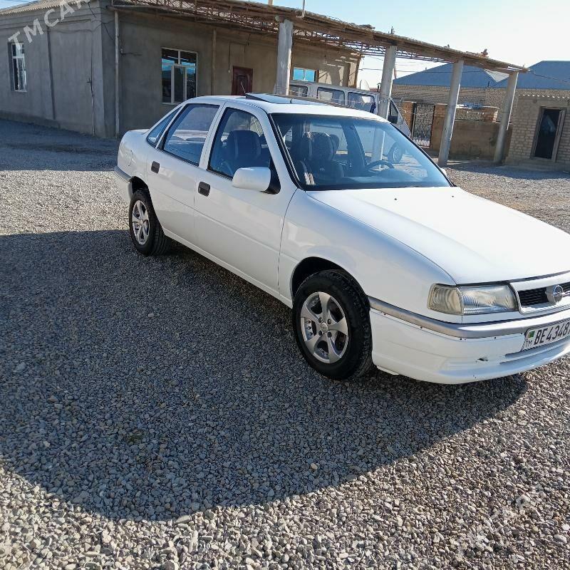 Opel Vectra 1989 - 46 000 TMT - Bäherden - img 6