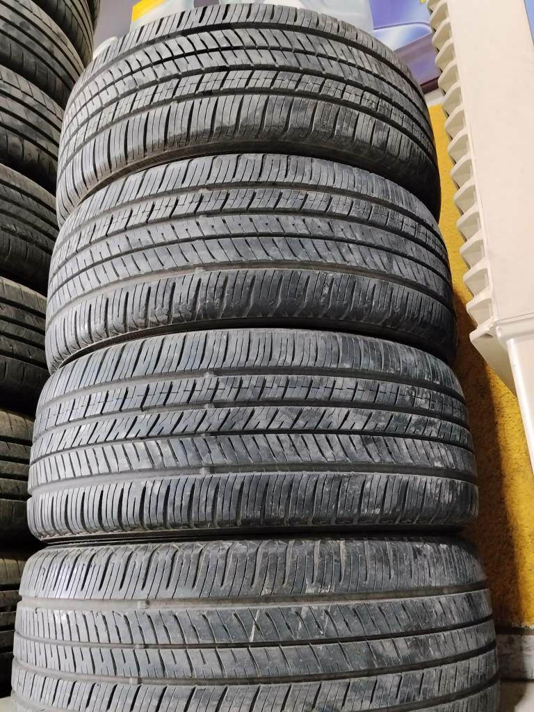 235 40 19 Yokohama 2 800 TMT - Garadamak - img 1