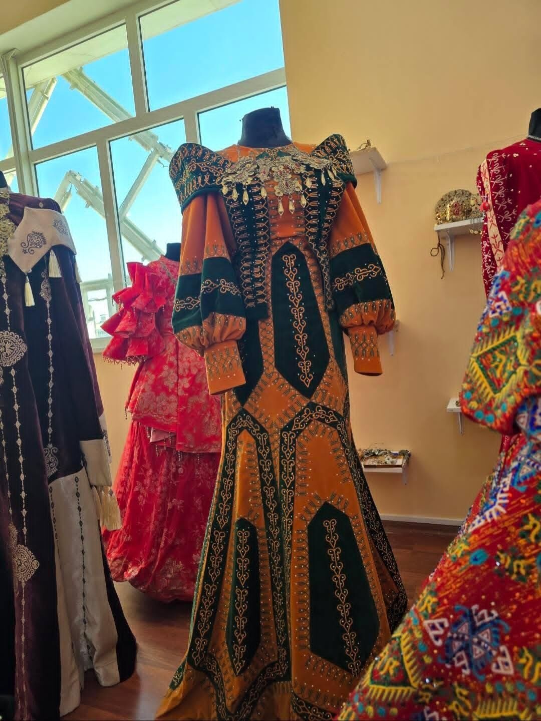 Prokat köýnekler - Балканабат - img 7