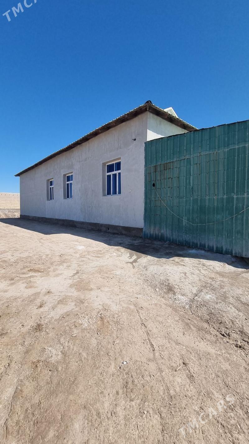 Satlyk jaý. - етр. Туркменбаши - img 3