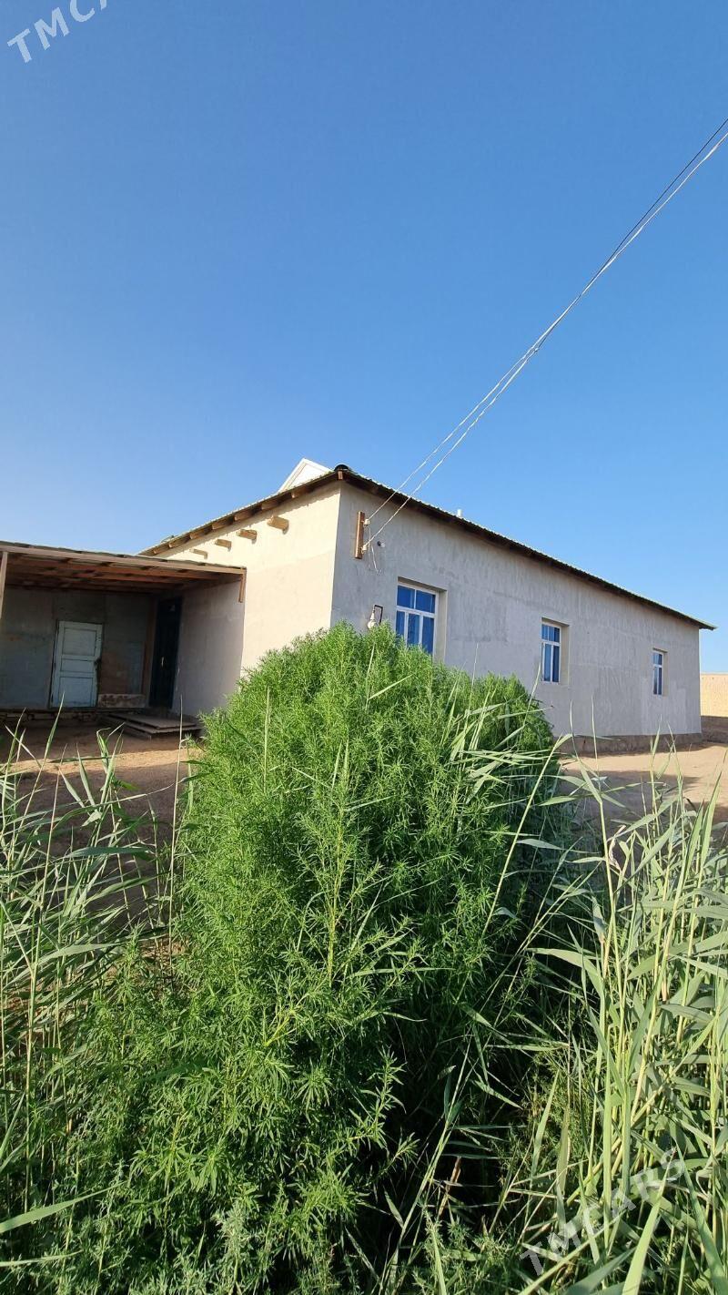 Satlyk jaý. - етр. Туркменбаши - img 2