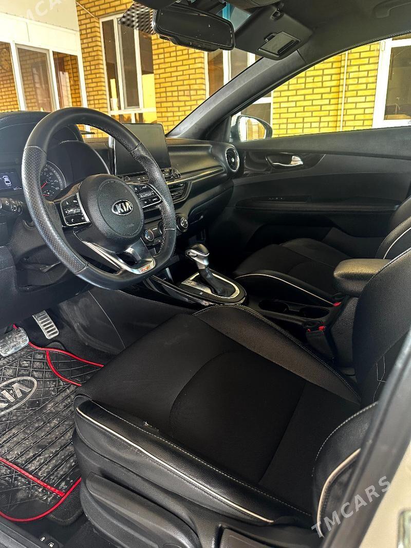Kia Forte 2021 - 220 000 TMT - Мары - img 7