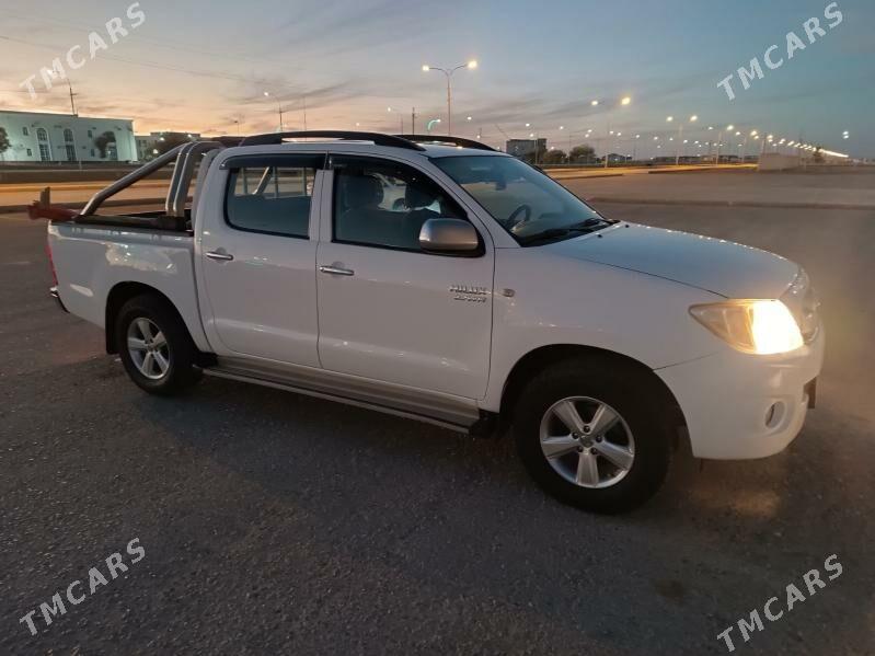Toyota Hilux 2007 - 200 000 TMT - Esenguly - img 3