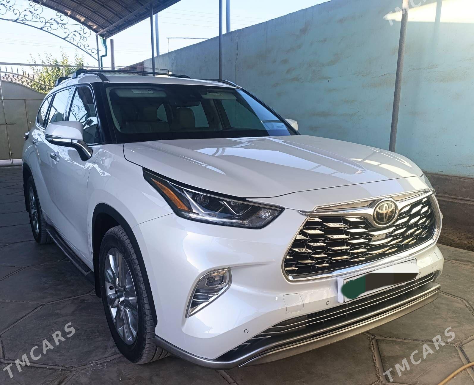 Toyota Highlander 2021 - 580 000 TMT - Теджен - img 2