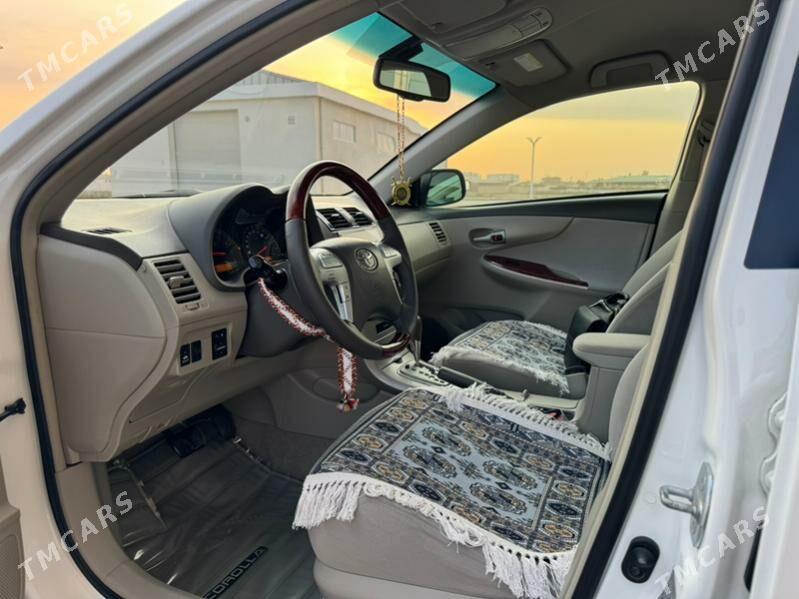 Toyota Corolla 2010 - 193 000 TMT - Türkmenabat - img 5