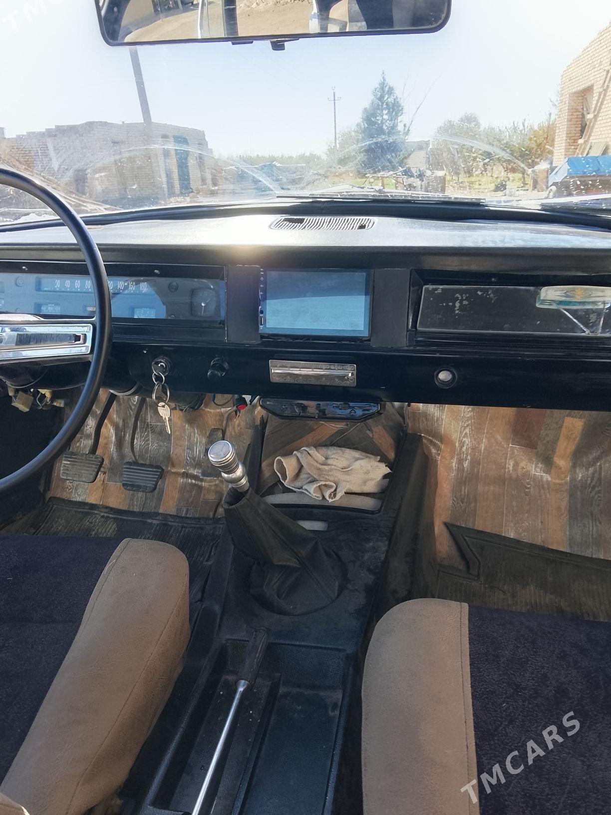 Gaz 24 1980 - 16 000 TMT - Фарап - img 1