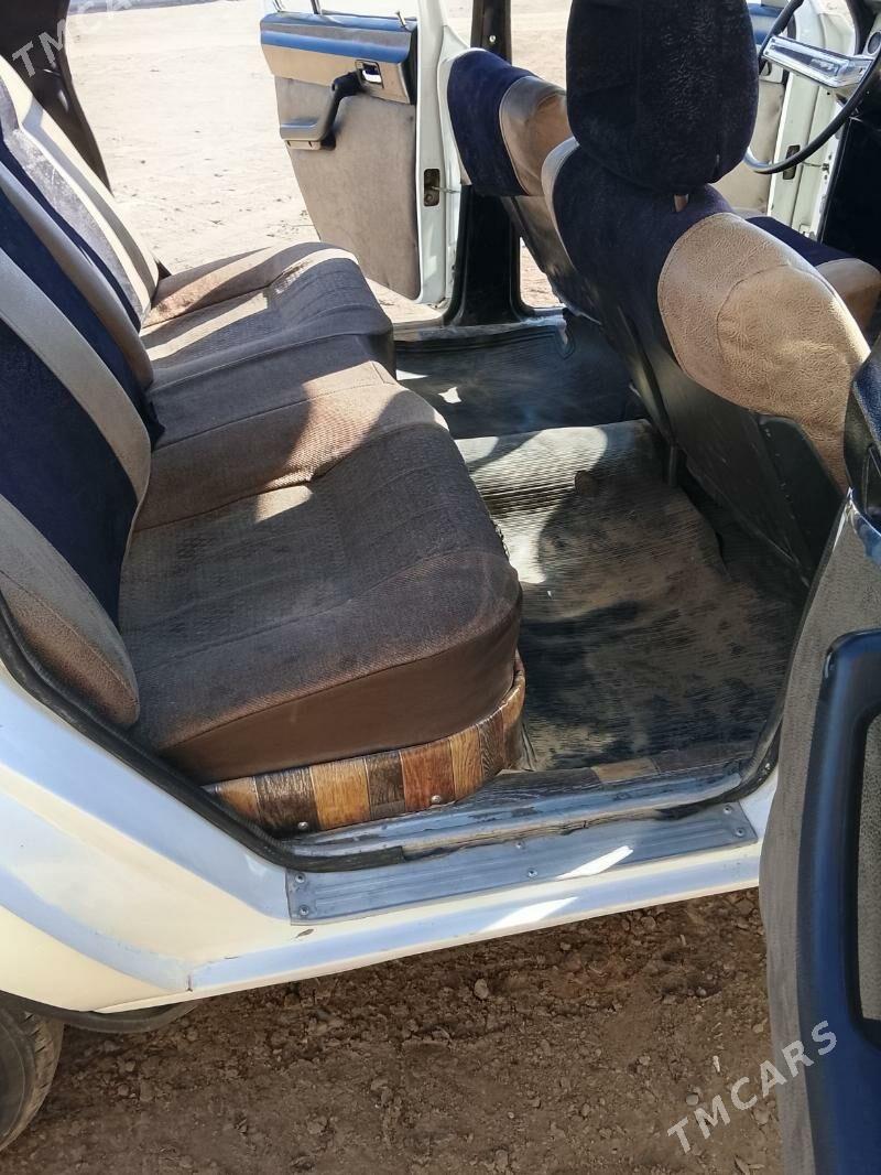 Gaz 24 1980 - 16 000 TMT - Фарап - img 2