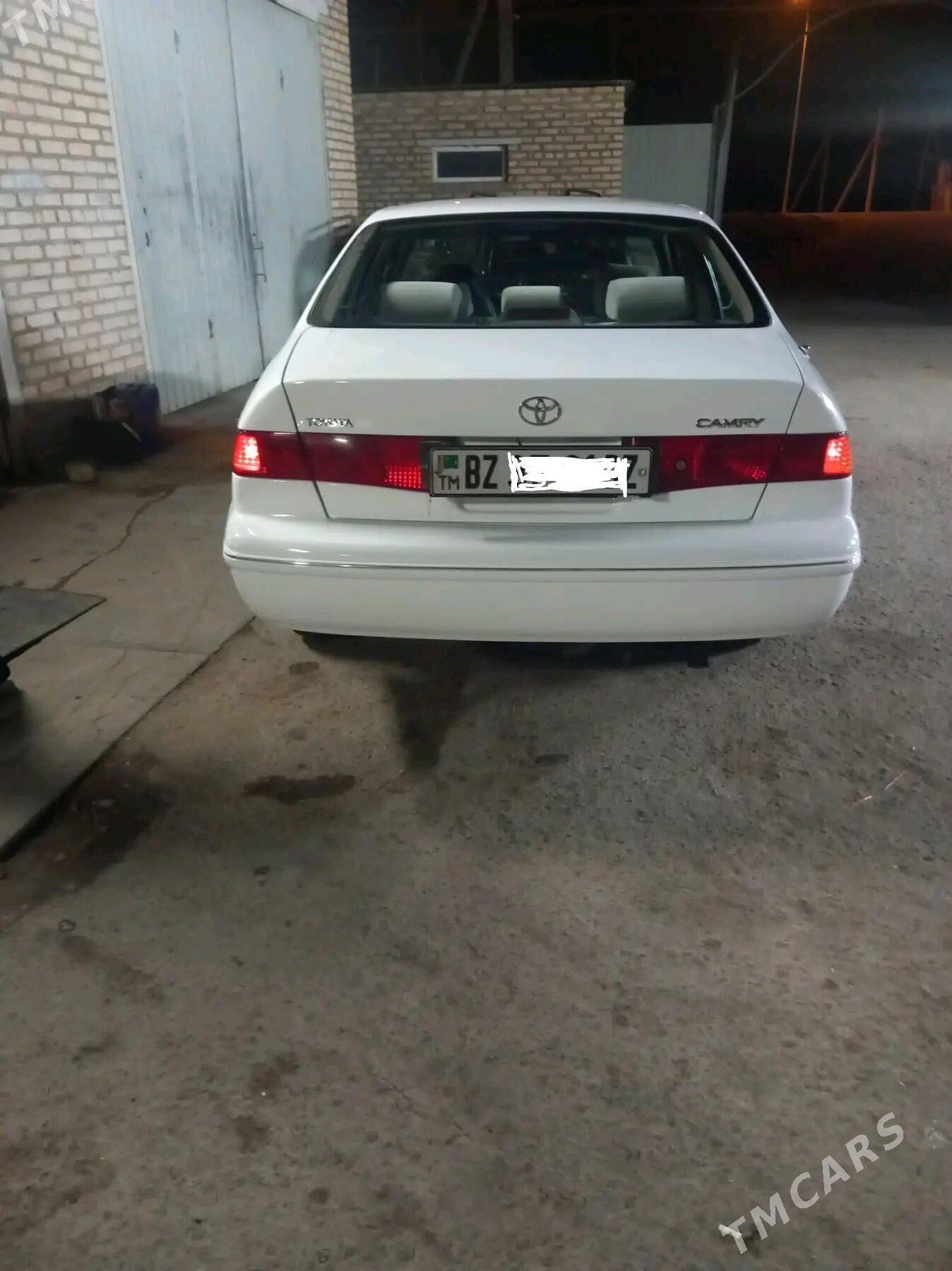 Toyota Camry 2000 - 129 000 TMT - Болдумсаз - img 4