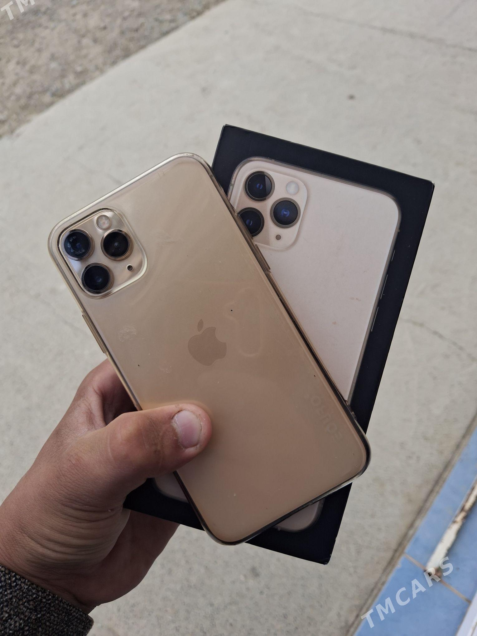 iPhone 11 pro - Bäherden - img 3