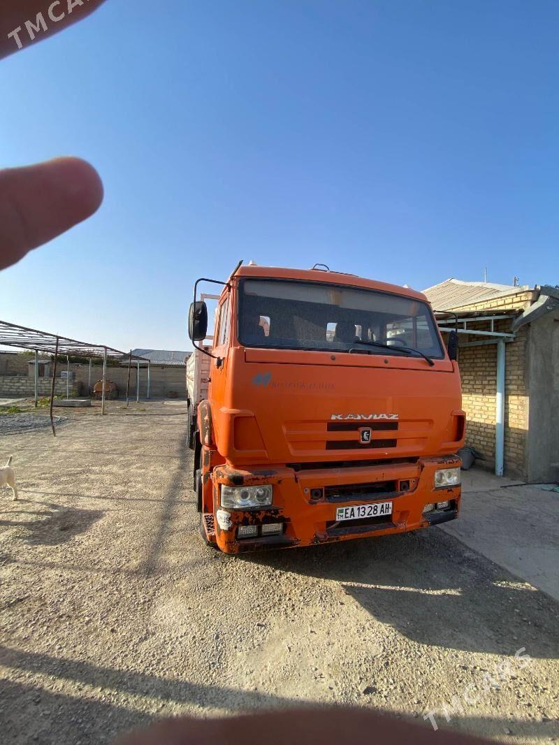 Kamaz 4310 2011 - 250 000 TMT - Бахарден - img 2