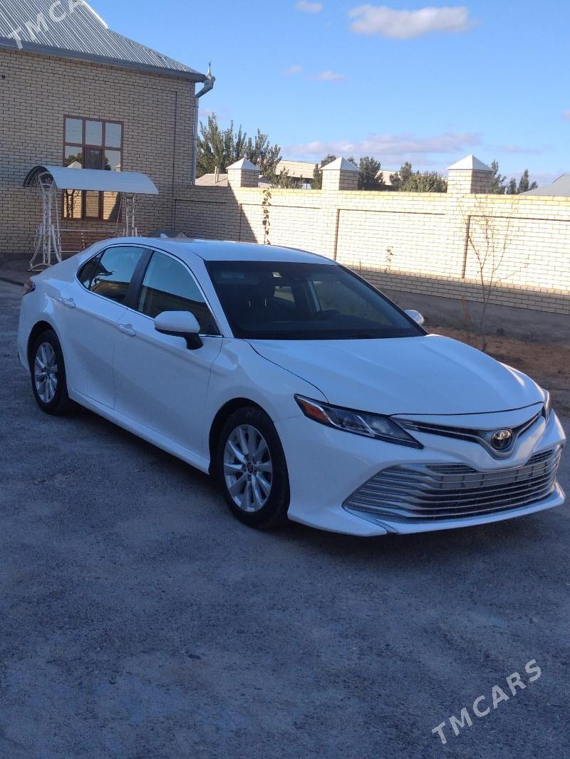Toyota Camry 2020 - 320 000 TMT - Сакарчага - img 5