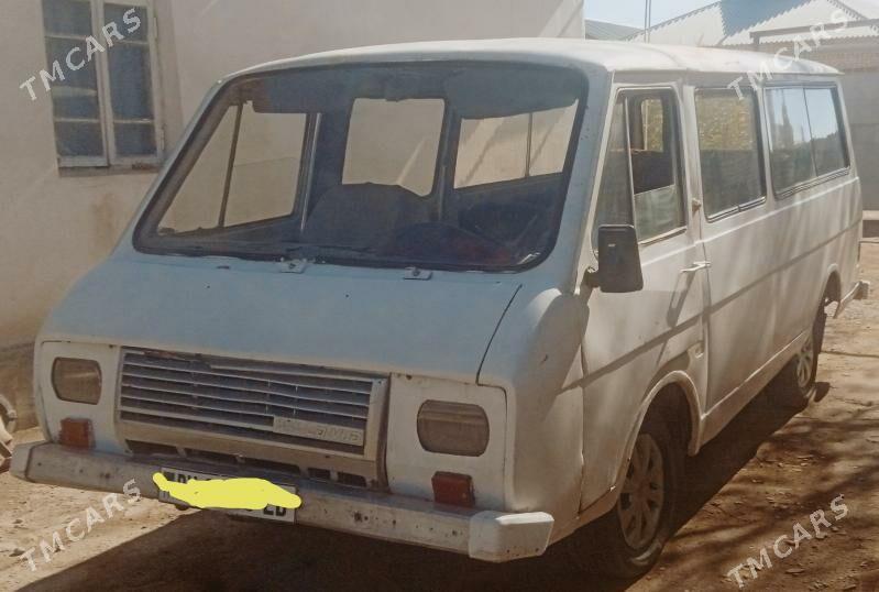 Raf Latvia 1994 - 10 000 TMT - Ходжамбаз - img 1