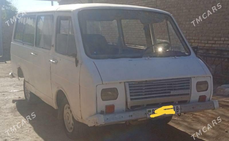 Raf Latvia 1994 - 10 000 TMT - Ходжамбаз - img 2