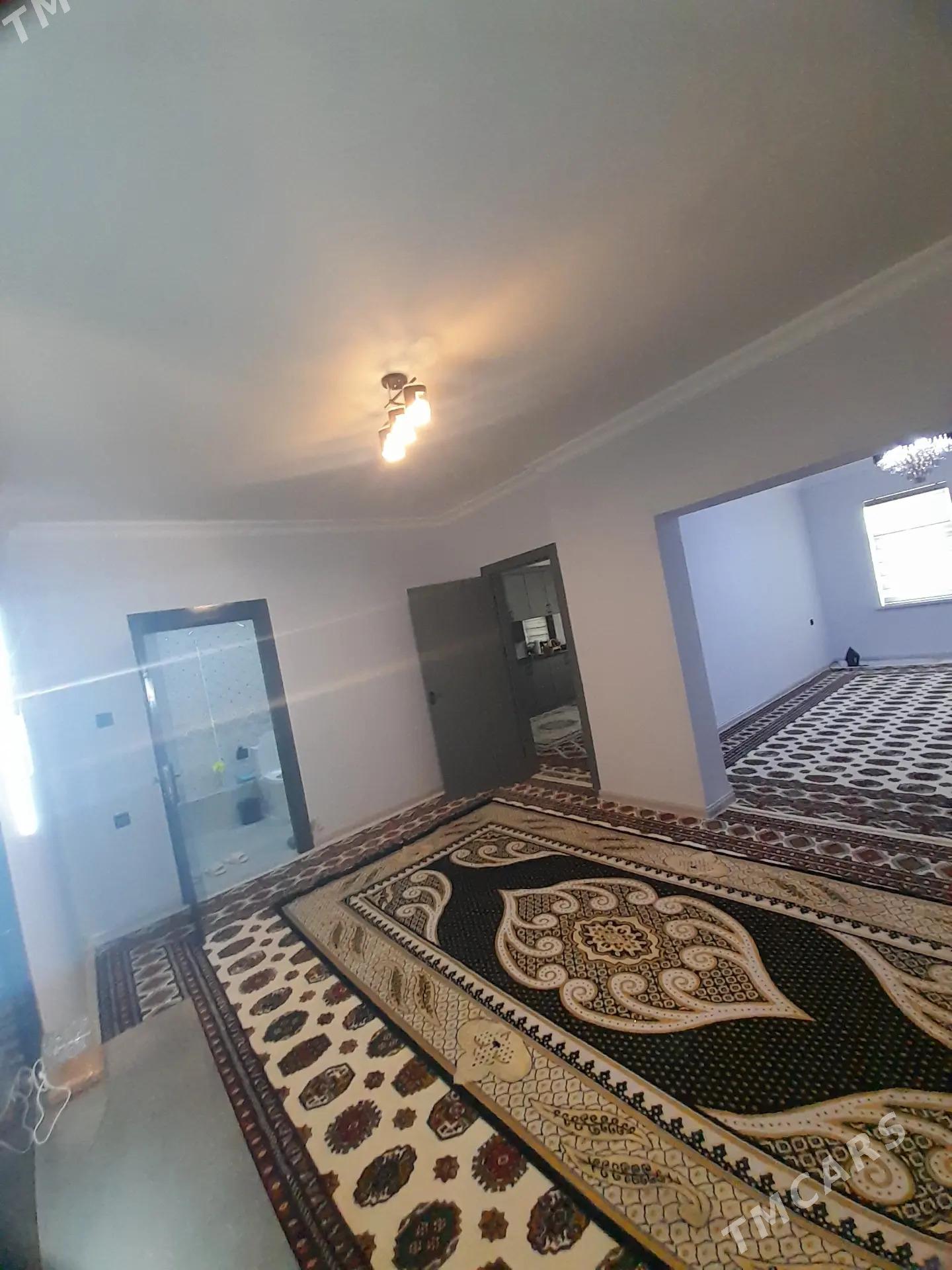 Anew panel 5/1 3 komnat - Анев - img 3