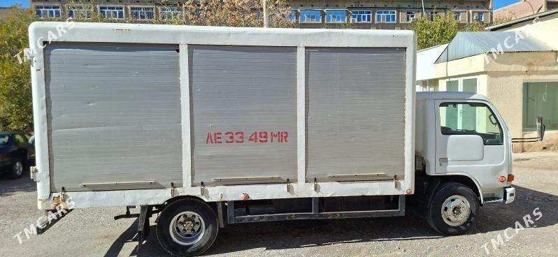 Nissan Canter 2003 - 240 000 TMT - Мары - img 4