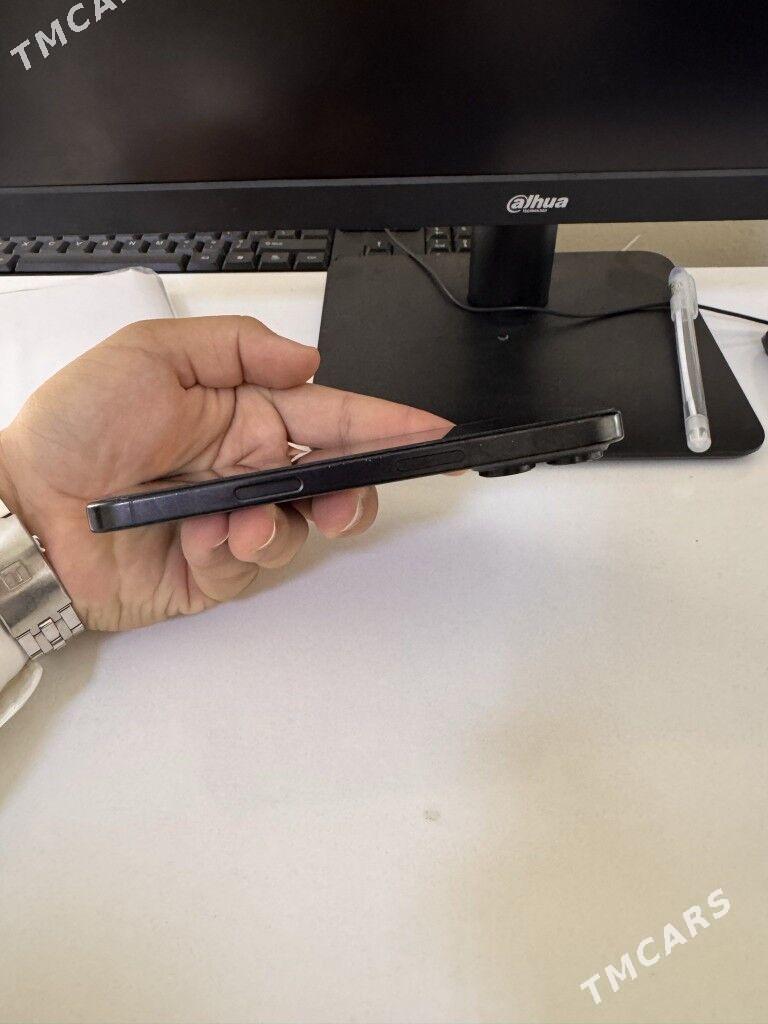 Iphone 16 pro 256 - 1 mkr - img 3