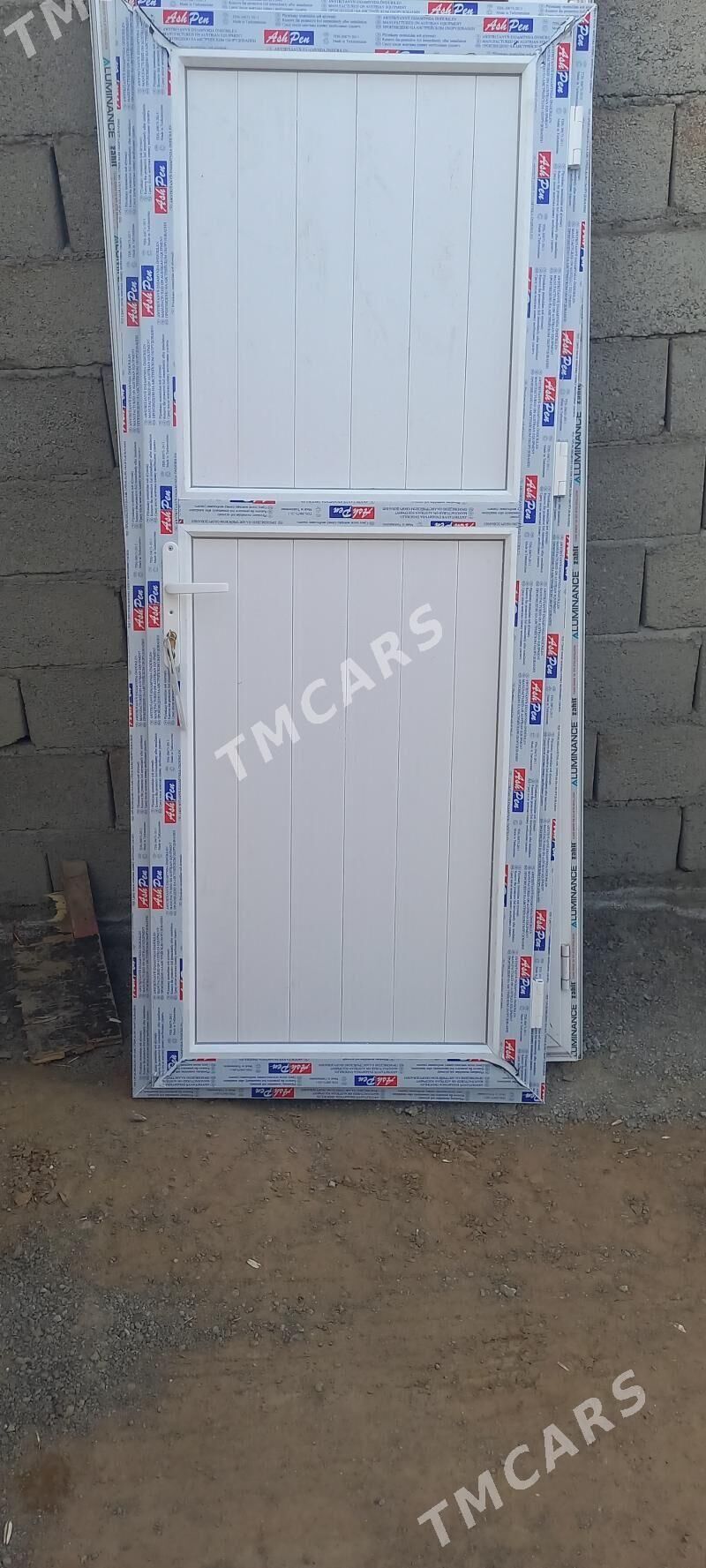 plastik icgi gapylar - Aşgabat - img 1