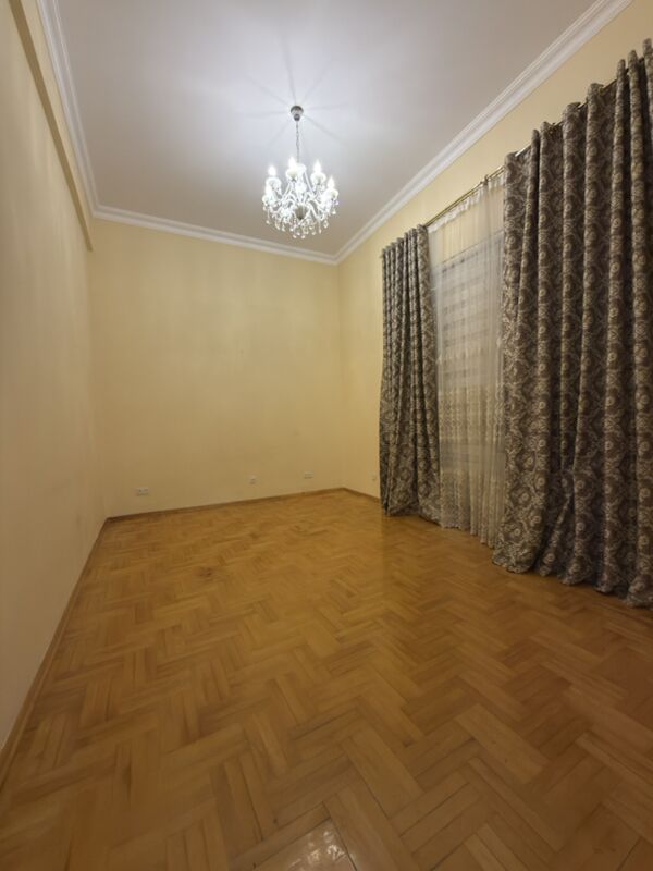 Podwoýski Bankyň jaýy 4kom - Aşgabat - img 3