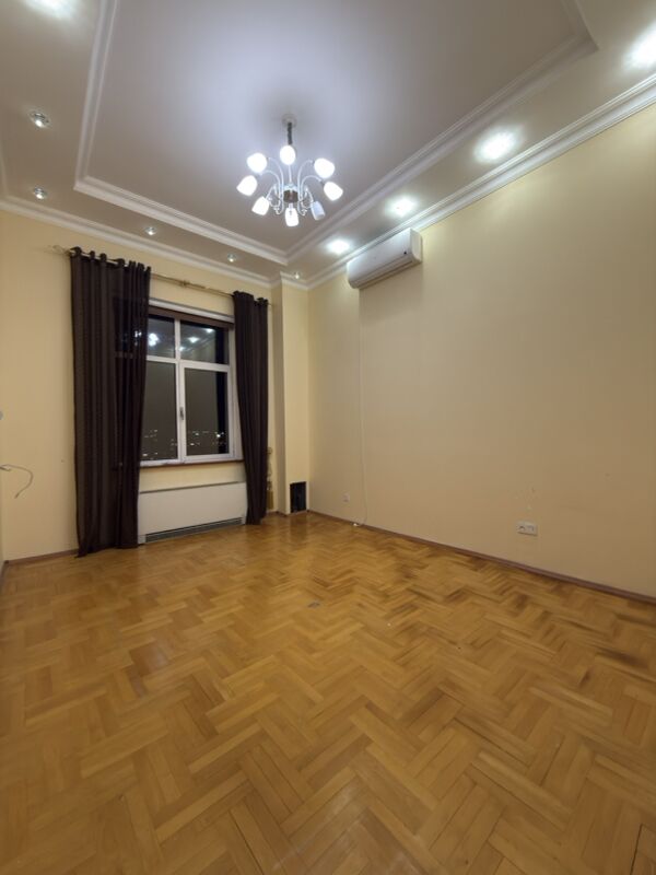 Podwoýski Bankyň jaýy 4kom - Aşgabat - img 8