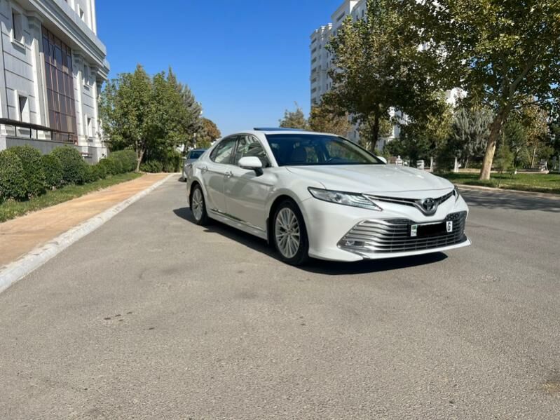 Toyota Camry 2020 - 548 000 TMT - Ашхабад - img 1