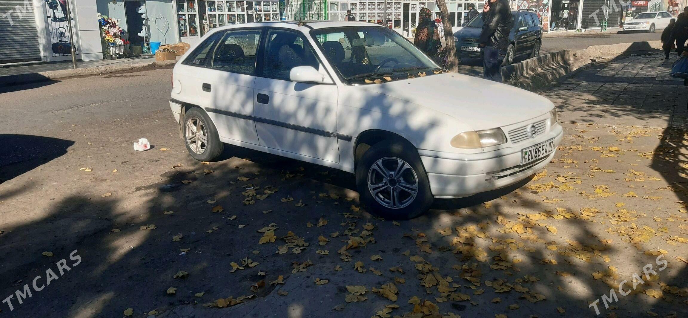 Opel Astra 1995 - 35 000 TMT - Губадаг - img 1