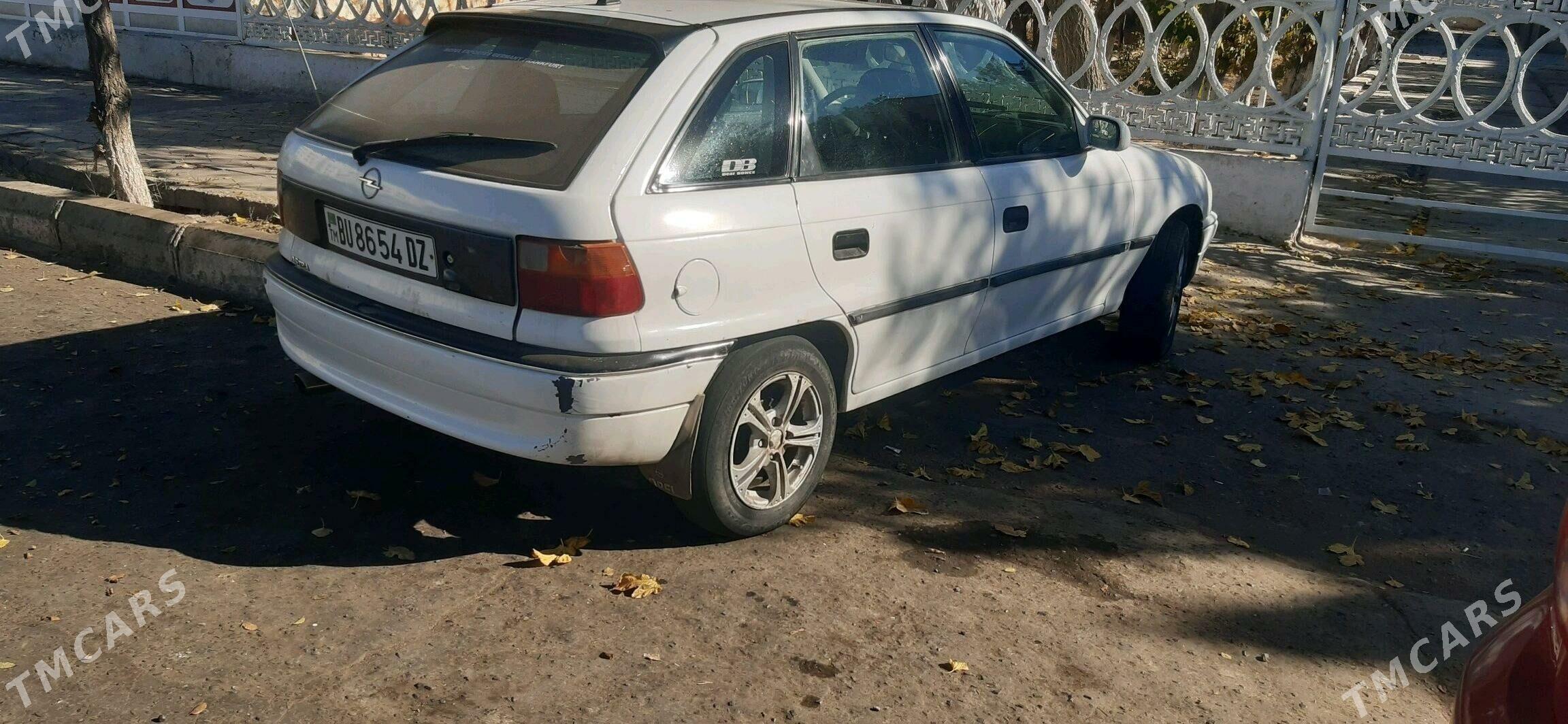 Opel Astra 1995 - 35 000 TMT - Губадаг - img 4